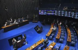 Senado aprova fim da escala 6x1 e jornada de 40 horas: entenda o que muda