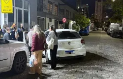 Motorista passa mal e bate em tr�s carros na Avenida de Balne�rio Cambori�
