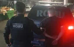 Foragido da justi�a por fraude � capturado pela Guarda Municipal em �nibus na rodovi�ria de Balne�rio Cambori�