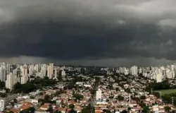 Alerta severo avisa populao da Grande So Paulo sobre riscos do forte temporal
