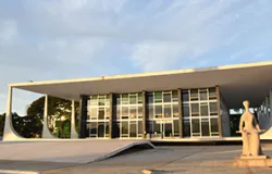 Lei da PB que afastava carncia de planos de sade para casos de Covid  inconstitucional
