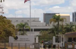EUA e Austr�lia fecham embaixadas no Brasil antes da elei��o