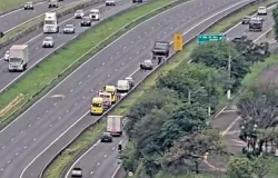 Motociclista morre ao bater na traseira de caminh�o na Anhanguera em Campinas
