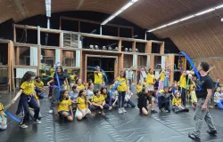 Projeto Canarinhos da Terra apresenta concerto gratuito com 124 alunos inspirado em Moana, Rio e Encanto