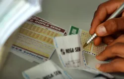 Caixa muda data dos sorteios das loterias para s�bado por causa das elei��es