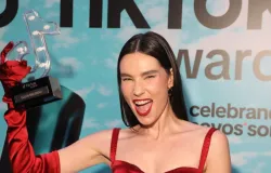 Ellen Milgrau vence pr�mio no TikTok Awards