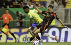 Vinicius Jnior salva o Brasil nos acrscimos em vitria dramtica sobre a Colmbia