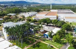 Lula participa de anncio de expanso de fornecedora de insulina para o SUS
