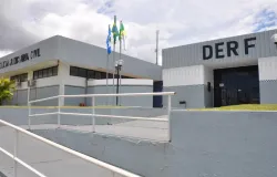 Polcia Civil prende mulher envolvida em furtos de mercadorias e pagamentos com pix falsos