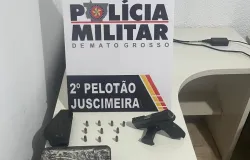 PM prende homem com arma de fogo e maconha dentro de carro em Juscimeira
