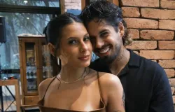 Ana Castela e Z� Felipe v�o a casamento de amiga da cantora e posam grudadinhos