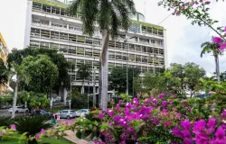 Lei que pro�be 'rolezinhos de moto' � sancionada em Cuiab�