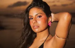 Gabriela Saporito celebra 22 anos com ensaio em praia de Jericoacoara