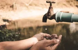 Cidade de Mato Grosso declara emerg�ncia ap�s obra parada deixar moradores sem �gua