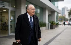 Jos� Sarney vai a S�o Paulo fazer exames ap�s se recuperar da pneumonia
