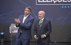 Lula e Fl�vio trocam ataques sobre familiares em debate tenso