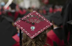Justia bloqueia veto de Trump a estudantes estrangeiros em Harvard