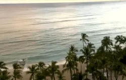 Polinsia Francesa emite alerta de tsunami aps terremoto atingir a Rssia