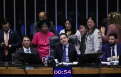 Cmara dos Deputados aprova regras para julgamentos do STF e envia texto ao Senado