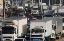 Empresa que descumprir tabela de frete n�o poder� contratar transporte de carga