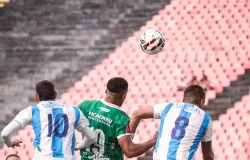 Ivinhema vence Uberl�ndia e segue l�der no Brasileir�o S�rie D