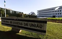 Minist�rio P�blico pede que Tribunal de Contas investigue dinheiro do filme de Bolsonaro