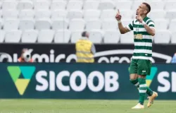 Breno Lopes brilha, Neymar vai mal e Coritiba atropela o Santos por 3 a 0