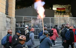 Crise na Bol�via: combust�vel sujo, infla��o e protestos contra o governo