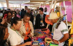 Plano para os �ndios precisa ouvir as diferen�as, diz ministra Margareth Menezes