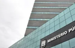 MP do RS avalia obrigar policiais militares a usarem c�meras no uniforme