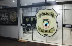 Jovem de 16 anos � morto a tiros dentro de casa na frente da fam�lia