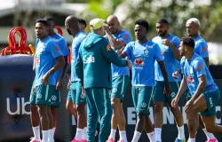 Sele��o brasileira come�a treino nos EUA para a Copa do Mundo