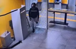 Vigilante � preso por roubar armas de banco