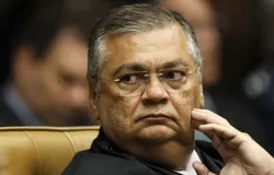 Dino decide manter retirada de v�deos de vereador que xingou advers�rio