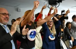 Senado aprova aumento do sal�rio m�nimo de m�dicos e dentistas para R$ 13.662