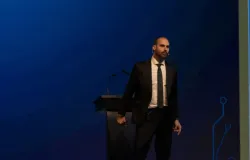 STF julga Eduardo Bolsonaro por tentar atrapalhar investiga��o de golpe