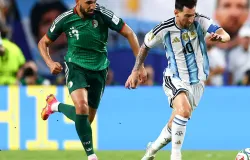 Messi faz tr�s gols e Argentina vence Arg�lia na estreia da Copa