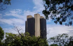 Economia brasileira cresce menos que o esperado em abril