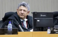 Juiz afastado tenta se aposentar antes de ser julgado por suspeita de vender senten�as