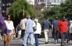 Prazo termina s�bado para empregadores enviarem dados ao eSocial