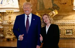 Trump diz que Meloni implorou por foto para melhorar a popularidade
