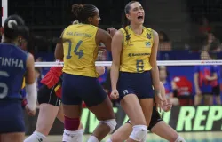 Brasil vence China e segue sem perder na Liga das Na��es de v�lei feminino