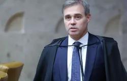 Ministro manda tirar do ar v�deo que ligava PT a fac��es criminosas
