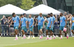 Brasil treina sem oito titulares para jogo contra o Jap�o na Copa
