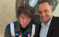 Chefe de gabinete de Javier Milei sai do cargo ap�s ser acusado de esconder dinheiro e bens