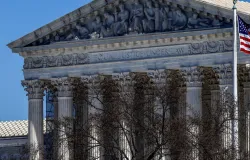 Suprema Corte dos EUA derruba decreto de Trump que tentava acabar com direito de cidadania por nascimento