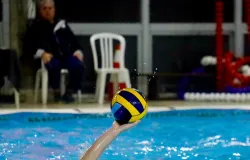 Pinheiros arrasa no polo aqu�tico: masculino goleia e feminino segue invicto