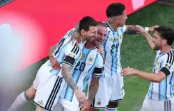 Argentina vence Su��a na prorroga��o e enfrenta Inglaterra na semifinal da Copa