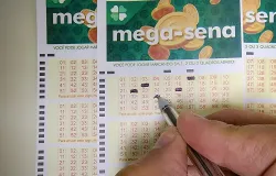 Mega-Sena acumula e pr�ximo pr�mio pode chegar a R$ 42 milh�es
