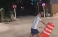 Argentino se irrita e quebra cone ap�s derrota da sele��o; briga generalizada acontece em Porto Seguro